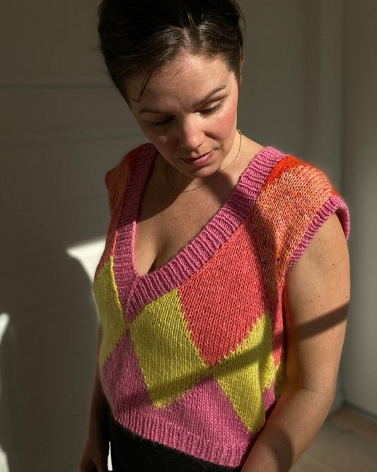 Ruby Tuesday Vest English Popknit knitting pattern