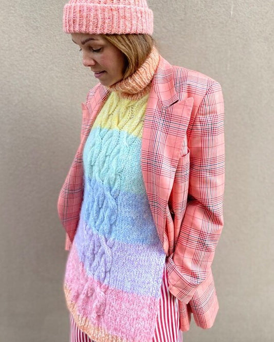 She’s A Rainbow Vest English Popknit knitting pattern